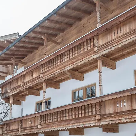 Schwuewong - 01 * Kelchsau